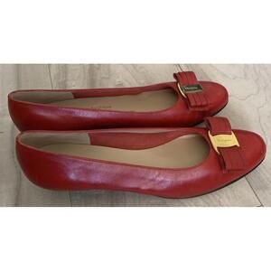 Salvatore Ferragamo Red Bow Flats Low Heel Shoes Women’s Sz 8 AAAA – Italy